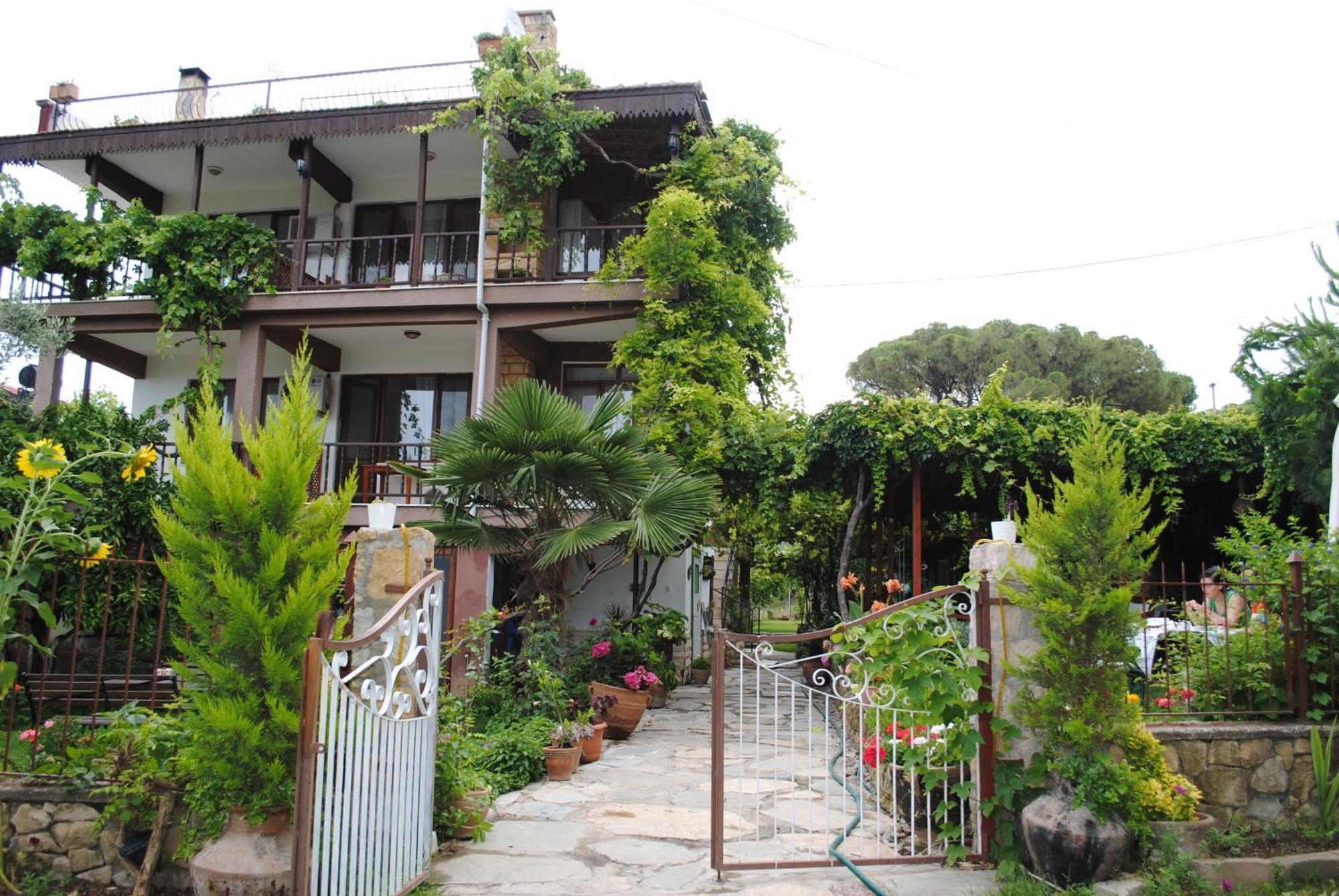 Gunebakan Taliani Hotel Ayvalı Exterior foto